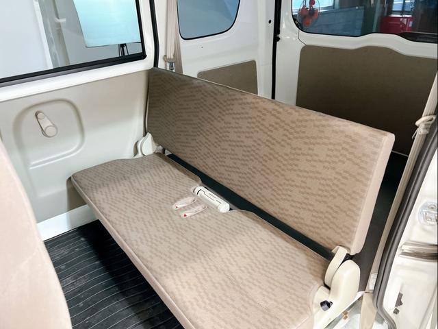 エブリイ PA ハイルーフ 4WD 両側スライドドア ドライブレコーダー ナビ フルセグ Bluetooth オートライト ETC 横滑り防止装置 衝突安全ボディ 5速MT 頸部衝撃緩和ヘッドレスト ワンオーナー(71枚目)