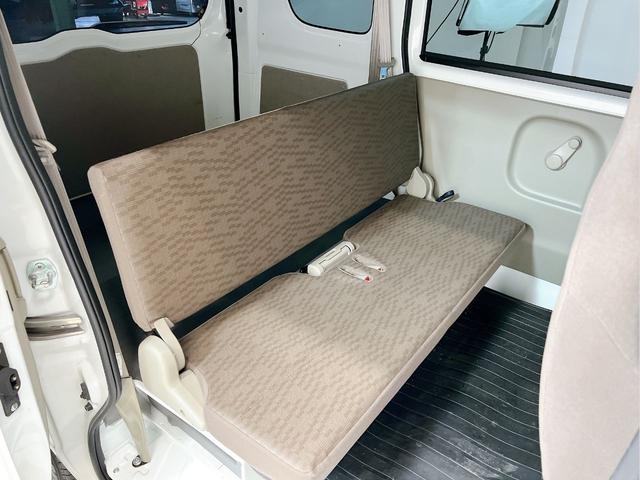 エブリイ PA ハイルーフ 4WD 両側スライドドア ドライブレコーダー ナビ フルセグ Bluetooth オートライト ETC 横滑り防止装置 衝突安全ボディ 5速MT 頸部衝撃緩和ヘッドレスト ワンオーナー(72枚目)