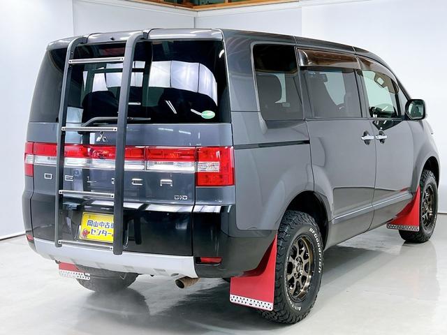 デリカD:5 D プレミアム マッドタイヤ 新品ホイル 1インチUP ロックフォードスピーカー リアラダー ナビ Bluetooth リアカメラ フィリップダウンモニター インナーミラー レカロシート 電動リアゲート パワードア(5枚目)