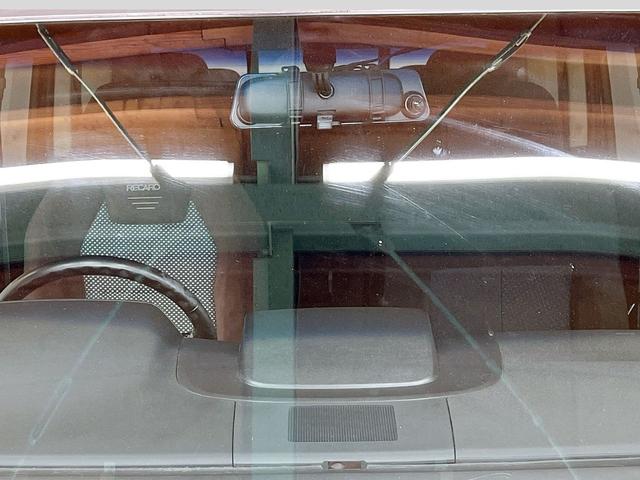 デリカD:5 D プレミアム マッドタイヤ 新品ホイル 1インチUP ロックフォードスピーカー リアラダー ナビ Bluetooth リアカメラ フィリップダウンモニター インナーミラー レカロシート 電動リアゲート パワードア(19枚目)