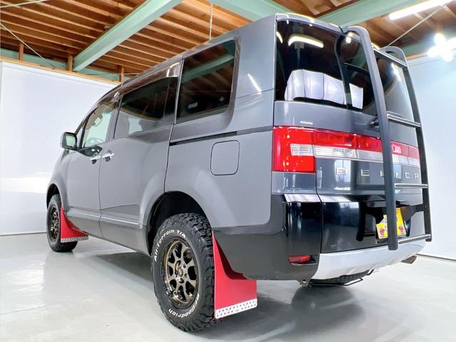 デリカD:5 D プレミアム マッドタイヤ 新品ホイル 1インチUP ロックフォードスピーカー リアラダー ナビ Bluetooth リアカメラ フィリップダウンモニター インナーミラー レカロシート 電動リアゲート パワードア(27枚目)