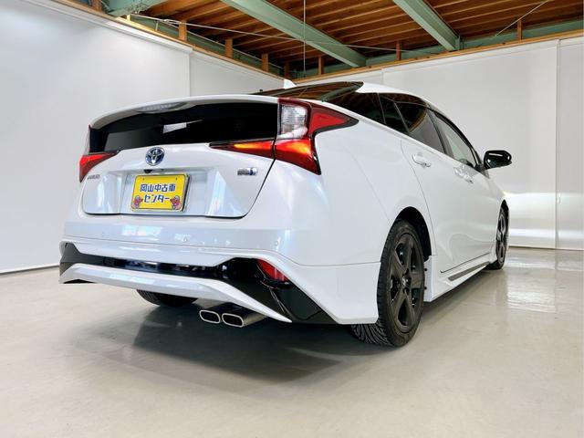 プリウス Ｓツーリングセレクション・ブラックエディション　女性ワンオーナー　モデリスタフルエアロ　純正９インチナビ　全周囲カメラ　前後ドライブレコーダー　本革シート　シートヒーター　ＬＥＤオートライト　トヨタセーフティ　レーダークルーズ　ヘルプネット　後期（24枚目）