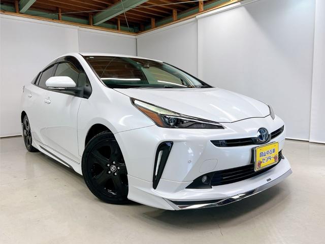 プリウス Ｓツーリングセレクション・ブラックエディション　女性ワンオーナー　モデリスタフルエアロ　純正９インチナビ　全周囲カメラ　前後ドライブレコーダー　本革シート　シートヒーター　ＬＥＤオートライト　トヨタセーフティ　レーダークルーズ　ヘルプネット　後期（26枚目）