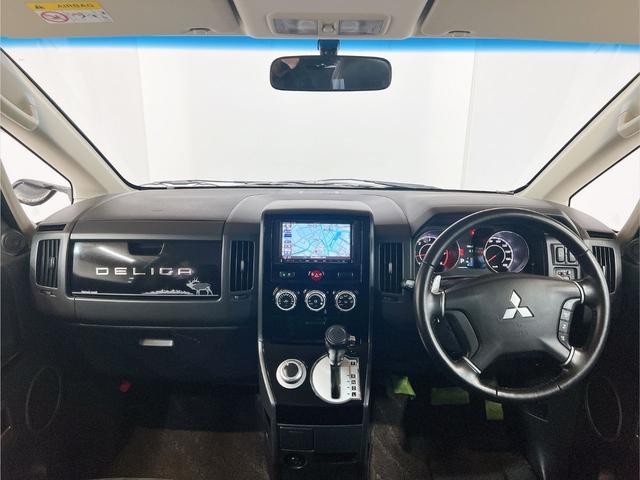 �t�����g�K���X�㕔�Ƀu���[�O���f�[�V�������̗p�B���z�̂܂Ԃ��������炰�A�����Ԃ̉^�]��[��ꎞ�̂܂Ԃ����ɂ������y���B�t�u�K���X�ŊO���Ǝԓ����x�̏㏸��}���ĉ��K�����T�|�[�g�B