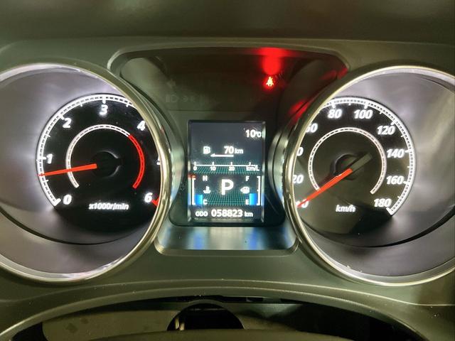 ���F���̍����Q�Ⴡ�[�^�[�ƃ}���`�C���t�H���[�V�����f�B�X�v���C���̗p�B���x��R��A�V�t�g�|�W�V�����Ȃǂ̏������₷���\�����܂��B�V���v���Ō��₷���f�U�C�����^�]���̊m�F���X���[�Y�ɃT�|�[�g���܂��B