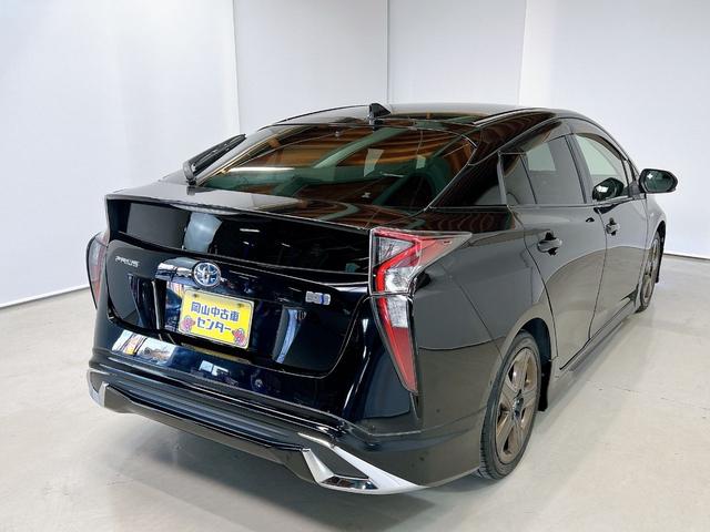 プリウス Ａツーリングセレクション　新品モデリスタフルエアロ　純正９インチナビ　ヘッドアップディスプレイ　ブラインドスポットモニター　パークアシスト　クリアランスソナー　トヨタセーフティ　レーダークルーズ　本革シート　シートヒーター（4枚目）