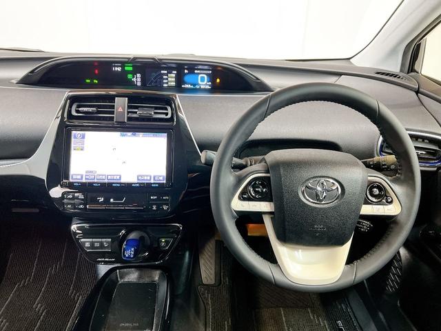 プリウス Ａツーリングセレクション　新品モデリスタフルエアロ　純正９インチナビ　ヘッドアップディスプレイ　ブラインドスポットモニター　パークアシスト　クリアランスソナー　トヨタセーフティ　レーダークルーズ　本革シート　シートヒーター（45枚目）