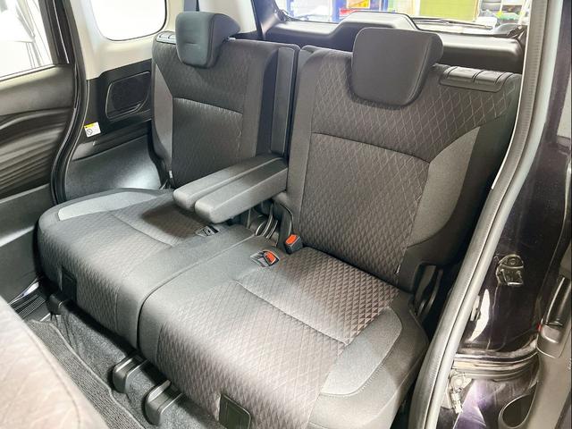 �����|�����A�V�[�g�͍��E�ʁX�ɓ|���邽�߁A��Ԑl����ו��̑傫���ɍ��킹�ăA�����W�\�B�傫�ȉו���ς݂������ɂ��_��ɑΉ��ł��A����̎g����������߂�֗��ȃV�[�g�\���ł��B