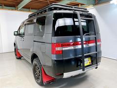 ���ʥ롼�ե�å��ȿ��ʥۥ���������塢����������åפ�ꥢ��������ޥåɥե�åפ��������ǥꥫ�ġ�������ξ¦��ư���饤�ɥɥ��䥯�롼������ȥ����롢���ףĻ��ͤˤ�ꡢ����Ȥ����饢���ȥɥ��ޤǡ� 4