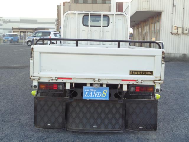 キャンター 　平ボディ　オートマチック　ディーゼルターボ　パワステ　パワーウィンドウ　左側電格ミラー　ラジオ　ＣＤ　ＤＶＤ　ＴＶ　ナビ　ＥＴＣ　キーレス　積載量１．５ｔ（5枚目）