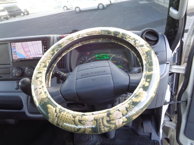 キャンター 　平ボディ　オートマチック　ディーゼルターボ　パワステ　パワーウィンドウ　左側電格ミラー　ラジオ　ＣＤ　ＤＶＤ　ＴＶ　ナビ　ＥＴＣ　キーレス　積載量１．５ｔ（15枚目）