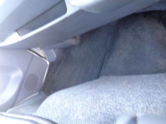 キャンター 　平ボディ　オートマチック　ディーゼルターボ　パワステ　パワーウィンドウ　左側電格ミラー　ラジオ　ＣＤ　ＤＶＤ　ＴＶ　ナビ　ＥＴＣ　キーレス　積載量１．５ｔ（37枚目）