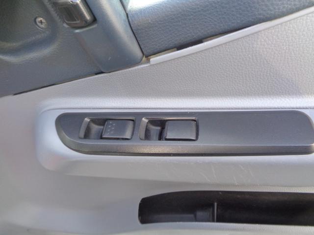 キャンター 平ボディ オートマチック ディーゼルターボ ラジオ パワステ パワーウィンドウ エアバック 左側電格ミラー キーレス 積載量1.5t 3人乗り ワンオーナー車(33枚目)