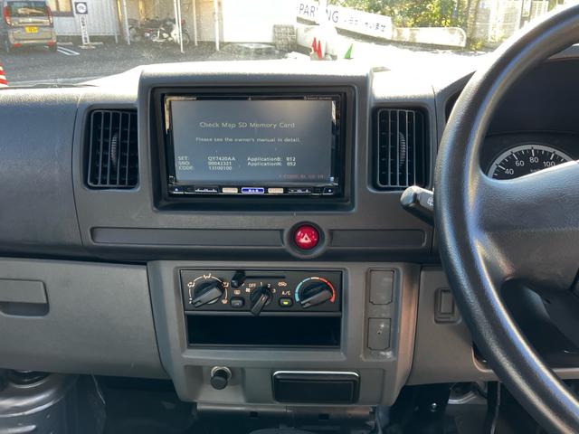 好きでこの仕事を誇りをもっていやっております！！車輛に関してのご心配事は何なりとお申しつけください。購入されてからの色々な人生の節目や物語に弊社の愛車達が活躍してくれれば仕事冥利に尽きます！！