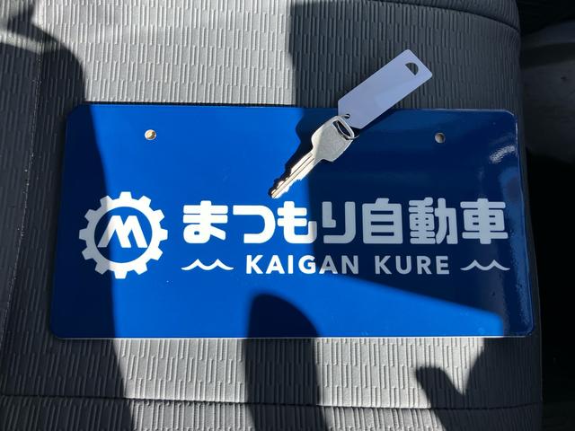 現在業務が非常に込み合っております。恐れ入りますが、外装・内装の大まかな状態を画像にてご確認ください（＊＾。＾＊）随時、詳細コメントをアップしていきます（＊＾。＾＊）