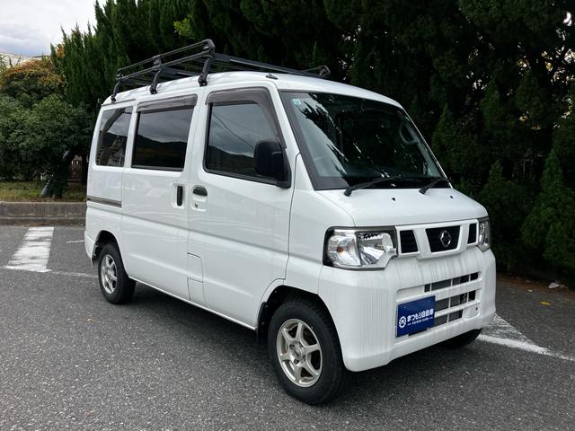 ＮＶ１００クリッパーバン ＤＸ　４ＷＤ　オートマ　ルーフキャリア　ＬＥＤヘッドライト　ＡＷ１２インチ　ＡＭ／ＦＭラジオ　両側スライドドア　エアコン　パワーステアリング　運転席・助手席エアバック（3枚目）
