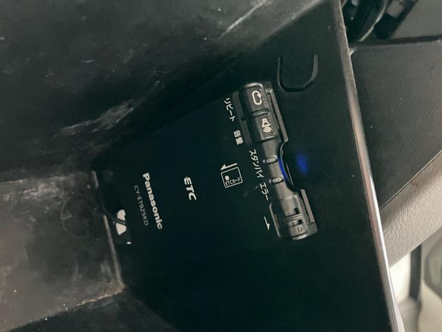 ＮＶ１００クリッパーバン ＤＸ　４ＷＤ　オートマ　ルーフキャリア　ＬＥＤヘッドライト　ＡＷ１２インチ　ＡＭ／ＦＭラジオ　両側スライドドア　エアコン　パワーステアリング　運転席・助手席エアバック（5枚目）