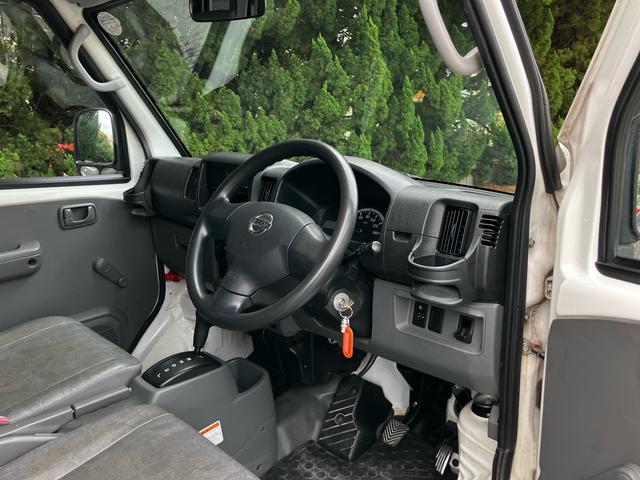 ＮＶ１００クリッパーバン ＤＸ　４ＷＤ　オートマ　ルーフキャリア　ＬＥＤヘッドライト　ＡＷ１２インチ　ＡＭ／ＦＭラジオ　両側スライドドア　エアコン　パワーステアリング　運転席・助手席エアバック（34枚目）
