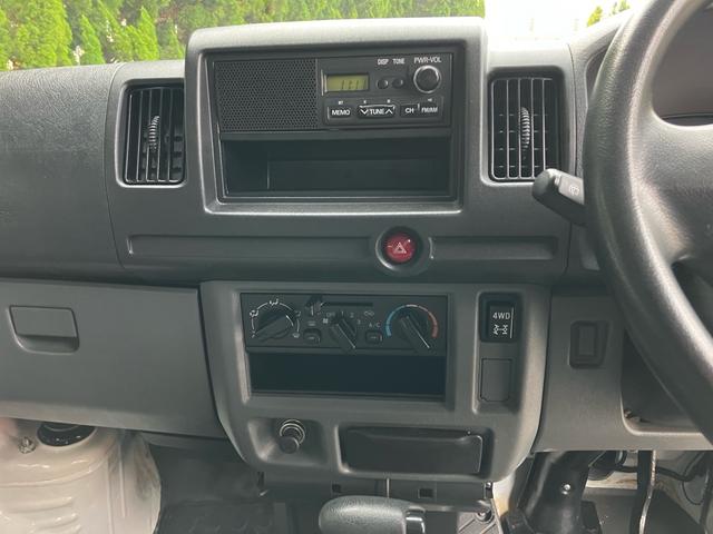 ＮＶ１００クリッパーバン ＤＸ　４ＷＤ　オートマ　ルーフキャリア　ＬＥＤヘッドライト　ＡＷ１２インチ　ＡＭ／ＦＭラジオ　両側スライドドア　エアコン　パワーステアリング　運転席・助手席エアバック（36枚目）