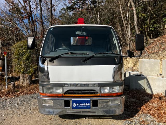 キャンター 　５速ＭＴ　ユニック　４段ムーブ　アーム付き　リモコン付き　ＥＴＣ　ＡＭ／ＦＭラジオ　エアコン　パワーウィンドウ（2枚目）