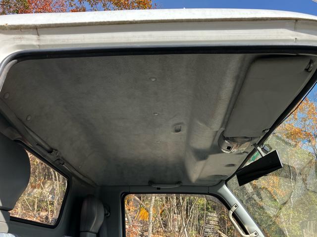 キャンター 　５速ＭＴ　ユニック　４段ムーブ　アーム付き　リモコン付き　ＥＴＣ　ＡＭ／ＦＭラジオ　エアコン　パワーウィンドウ（21枚目）