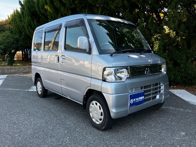 ���ГX�܏Z���͎Ԍ��H��ƂȂ�A�W����͗��ꂽ�ꏊ�ɂ���܂��B�����W����Q�O��A���z�W����V��A�y�t�t�W���}�H��R�O��ƂȂ�܂��̂ŁA�����X�O�ɂ��A��������Δ��ɏ�����܂�