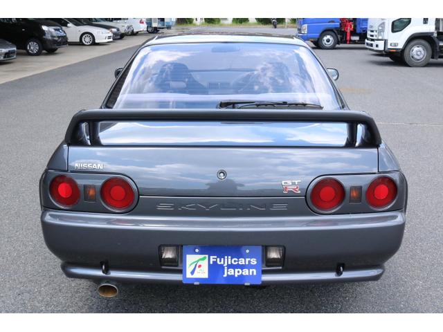 スカイライン ＧＴ－Ｒ　ワンオーナー　外装リフレッシュペイント済み　ガラスモール交換済み　ＲＢ２６　エンジン　純正１６インチアルミホイール　純正エアロ　純正マフラー（8枚目）