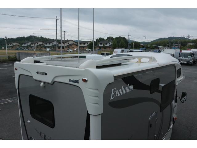カムロード ナッツＲＶクレア５．３Ｚエボリューション　ワンオーナー　トリプルサブバッテリー　走行充電　１５００Ｗインバーター　コンバーター　外部電源　家庭用エアコン　ルーフベント　ソーラーパネル　冷蔵庫　電子レンジ　ＦＦヒーター（53枚目）