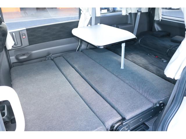 ステップワゴン ホワイトハウス FREEDECK シングルサブバッテリー 走行充電 300Wインバーター FFヒーター ポップアップルーフ メモリーナビ ETC オートライト(18枚目)