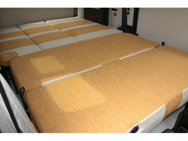 ＮＶ２００バネットバン キャンピングカー広島　ポップコン　ワンオーナー　ツインサブバッテリー　走行充電　３５０Ｗインバーター　コンバーター　ＦＦヒーター　ポップアップルーフ　ドライブレコーダー前後　ＥＴＣ　オーディオ（14枚目）