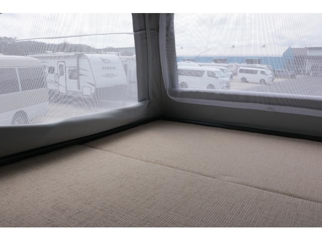 ＮＶ２００バネットバン キャンピングカー広島　ポップコン　ワンオーナー　ツインサブバッテリー　走行充電　３５０Ｗインバーター　コンバーター　ＦＦヒーター　ポップアップルーフ　ドライブレコーダー前後　ＥＴＣ　オーディオ（23枚目）