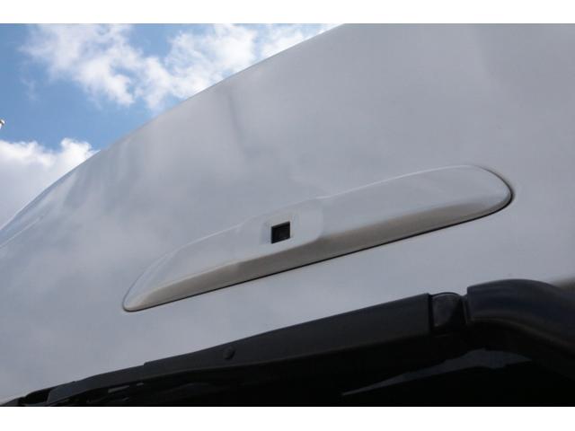 ハイエースバン ナッツＲＶ　リークＩＩ　ワンオーナー　ツインサブバッテリー　走行充電　コンバーター　外部電源　ルーフベント　冷蔵庫　ＦＦヒーター　メモリーカーナビ　ＥＴＣ　ドライブレコーダー（48枚目）