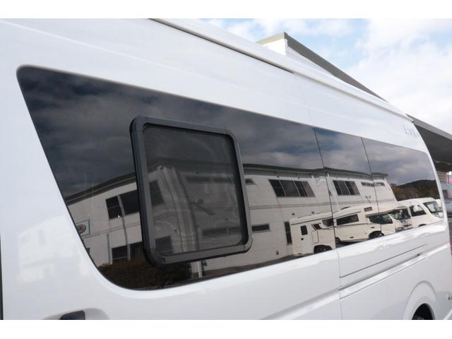 ハイエースバン ナッツＲＶ　リークＩＩ　ワンオーナー　ツインサブバッテリー　走行充電　コンバーター　外部電源　ルーフベント　冷蔵庫　ＦＦヒーター　メモリーカーナビ　ＥＴＣ　ドライブレコーダー（50枚目）