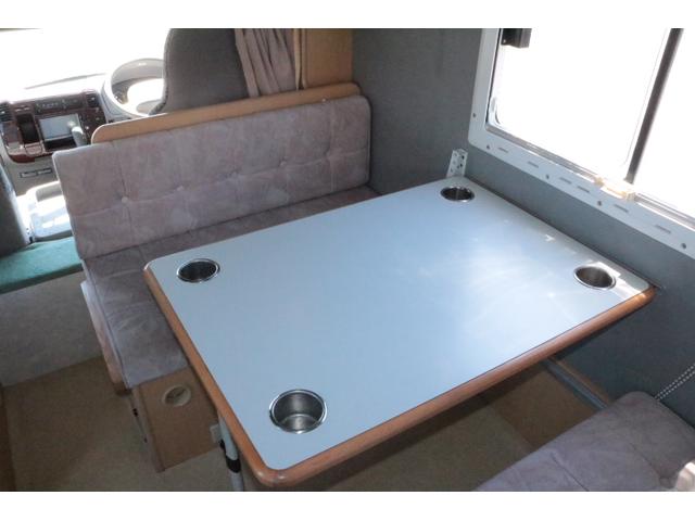 カムロード レクビィ　レッツ　ツインサブバッテリー　１５００Ｗインバーター　コンバーター　外部電源　冷蔵庫　２０インチテレビ　ＦＦヒーター　サイドオーニング　カーナビ　ＥＴＣ　記録簿８枚（8枚目）