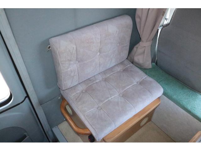 カムロード レクビィ　レッツ　ツインサブバッテリー　１５００Ｗインバーター　コンバーター　外部電源　冷蔵庫　２０インチテレビ　ＦＦヒーター　サイドオーニング　カーナビ　ＥＴＣ　記録簿８枚（11枚目）