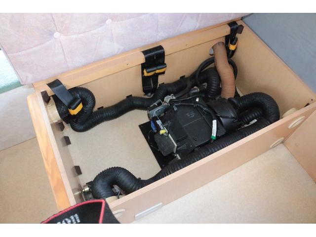 カムロード レクビィ　レッツ　ツインサブバッテリー　１５００Ｗインバーター　コンバーター　外部電源　冷蔵庫　２０インチテレビ　ＦＦヒーター　サイドオーニング　カーナビ　ＥＴＣ　記録簿８枚（12枚目）