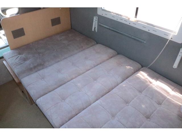カムロード レクビィ　レッツ　ツインサブバッテリー　１５００Ｗインバーター　コンバーター　外部電源　冷蔵庫　２０インチテレビ　ＦＦヒーター　サイドオーニング　カーナビ　ＥＴＣ　記録簿８枚（27枚目）