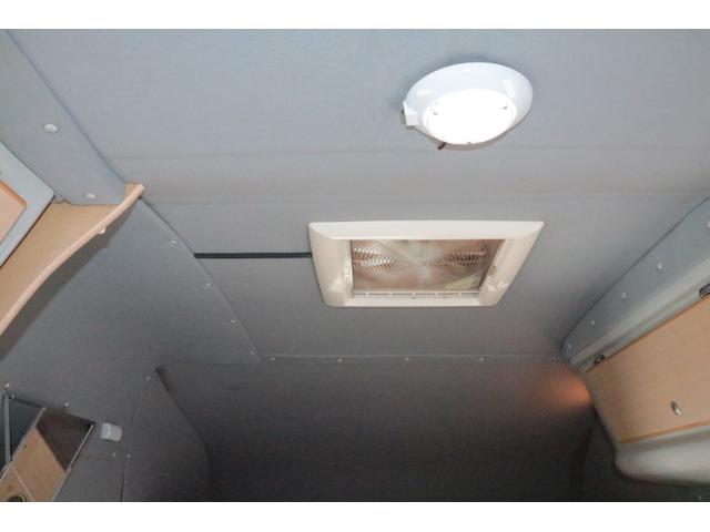 カムロード レクビィ　レッツ　ツインサブバッテリー　１５００Ｗインバーター　コンバーター　外部電源　冷蔵庫　２０インチテレビ　ＦＦヒーター　サイドオーニング　カーナビ　ＥＴＣ　記録簿８枚（30枚目）