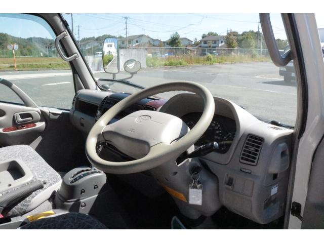 カムロード レクビィ　レッツ　ツインサブバッテリー　１５００Ｗインバーター　コンバーター　外部電源　冷蔵庫　２０インチテレビ　ＦＦヒーター　サイドオーニング　カーナビ　ＥＴＣ　記録簿８枚（38枚目）