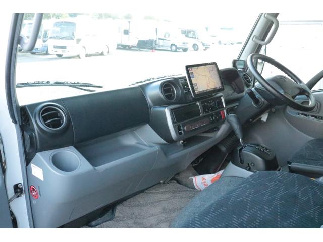 カムロード ナッツRV クレア5.3X ワンオーナー トリプルサブバッテリー 走行充電 1500Wインバーター 外部電源 家庭用エアコン ルーフベント ソーラーパネル2枚 冷蔵庫 電子レンジ 19インチテレビ FFヒーター サイドオーニング(53枚目)