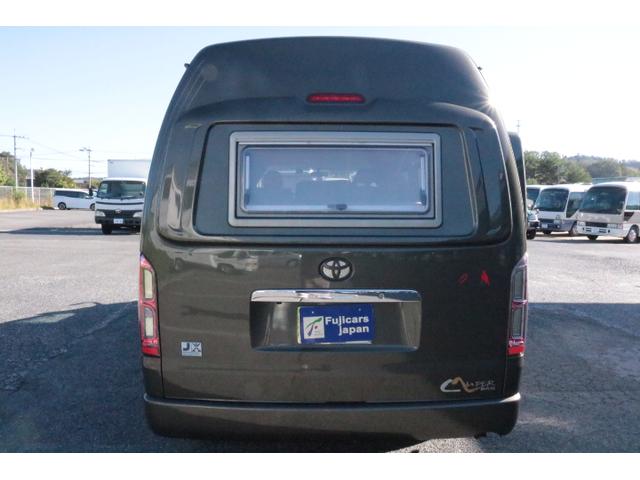 ハイエースバン キャンパー鹿児島 ボス ツインサブバッテリー 走行充電 1500Wインバーター コンバーター 外部電源 ルーフベント ソーラーパネル1枚 冷蔵庫 19インチテレビ ランチョショック FFヒーター(52枚目)