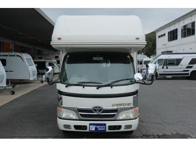 カムロード ナッツＲＶ　クレソンボーダーエディション　ツインサブバッテリー　走行充電　インバーター　コンバーター　外部電源　ルーフベント　ソーラーパネル１枚　冷蔵庫　ＦＦヒーター　サイドオーニング　コーナーセンサー　メモリーカーナビ　ＥＴＣ１．０（2枚目）