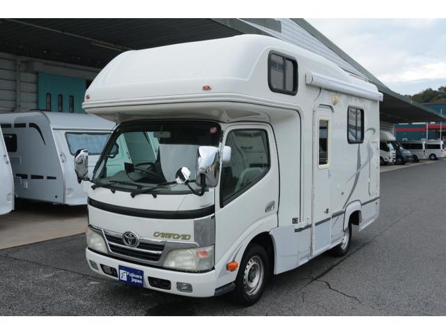 カムロード ナッツＲＶ　クレソンボーダーエディション　ツインサブバッテリー　走行充電　インバーター　コンバーター　外部電源　ルーフベント　ソーラーパネル１枚　冷蔵庫　ＦＦヒーター　サイドオーニング　コーナーセンサー　メモリーカーナビ　ＥＴＣ１．０（52枚目）