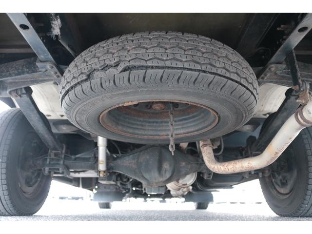 カムロード ナッツＲＶ　クレソンボーダーエディション　ツインサブバッテリー　走行充電　インバーター　コンバーター　外部電源　ルーフベント　ソーラーパネル１枚　冷蔵庫　ＦＦヒーター　サイドオーニング　コーナーセンサー　メモリーカーナビ　ＥＴＣ１．０（59枚目）