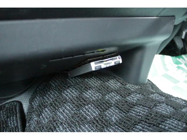 ハイエースバン ビークル　オプト　ツインサブバッテリー　走行充電　コンバーター　外部電源　冷蔵庫　シンク　ＦＦヒーター　リアスピーカー　メモリーカーナビ　ＥＴＣ１．０　バックカメラ　純正キーレス（33枚目）