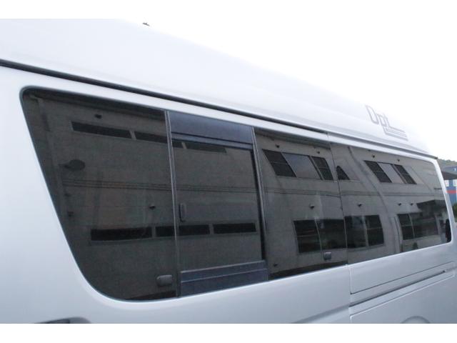 ハイエースバン ビークル　オプト　ツインサブバッテリー　走行充電　コンバーター　外部電源　冷蔵庫　シンク　ＦＦヒーター　リアスピーカー　メモリーカーナビ　ＥＴＣ１．０　バックカメラ　純正キーレス（48枚目）
