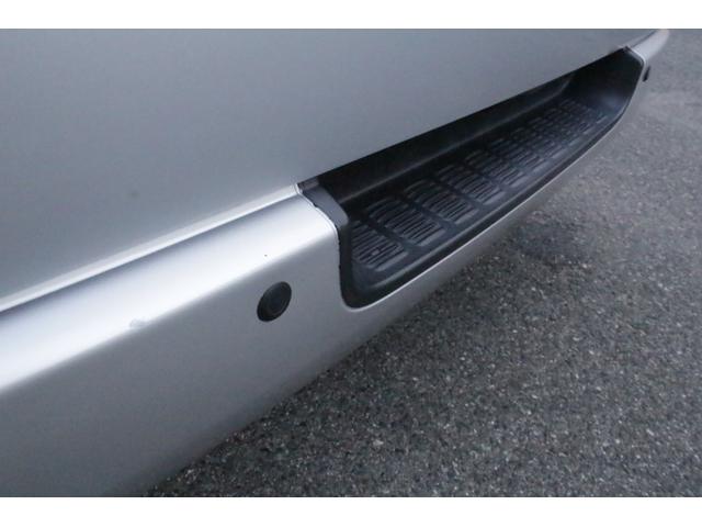 ハイエースバン ビークル　オプト　ツインサブバッテリー　走行充電　コンバーター　外部電源　冷蔵庫　シンク　ＦＦヒーター　リアスピーカー　メモリーカーナビ　ＥＴＣ１．０　バックカメラ　純正キーレス（52枚目）