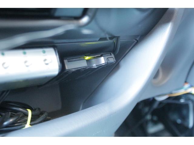 バネットトラック ナッツＲＶ　マッシュタイプＸ　ツインサブバッテリー　走行充電　コンバーター　インバーター　ルーフベント　ソーラーパネル　冷蔵庫　電子レンジ　ＦＦヒーター　ポータブルカーナビ　ＥＴＣ（37枚目）