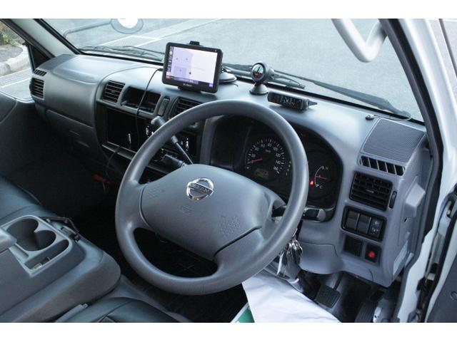 バネットトラック ナッツＲＶ　マッシュタイプＸ　ツインサブバッテリー　走行充電　コンバーター　インバーター　ルーフベント　ソーラーパネル　冷蔵庫　電子レンジ　ＦＦヒーター　ポータブルカーナビ　ＥＴＣ（39枚目）