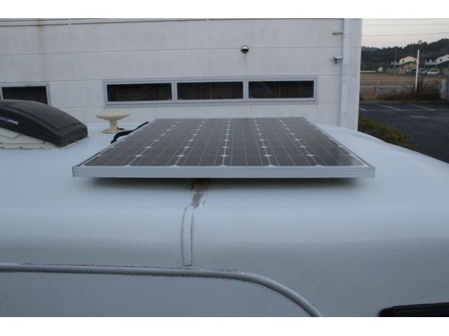 バネットトラック ナッツＲＶ　マッシュタイプＸ　ツインサブバッテリー　走行充電　コンバーター　インバーター　ルーフベント　ソーラーパネル　冷蔵庫　電子レンジ　ＦＦヒーター　ポータブルカーナビ　ＥＴＣ（50枚目）